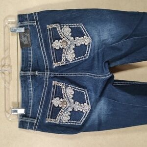 2/$10 04118 Love Indigo Premium topstitched & embroidery jeans 12